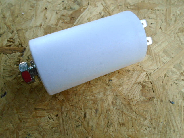 Capacitor for Euro 205 220v band saw