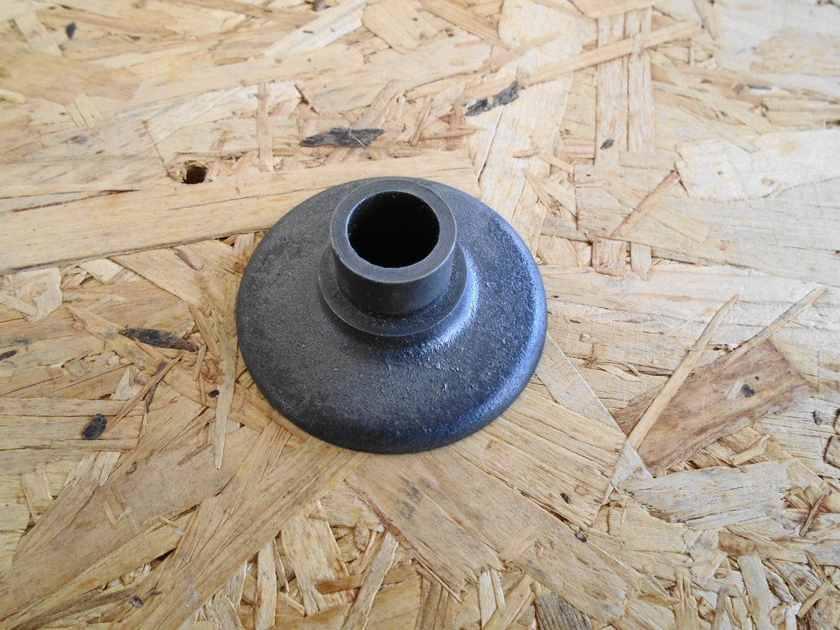 Inca 54.017.019 Flask fits behind blade for Compact saw