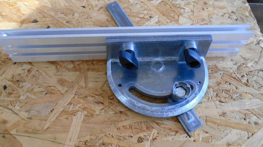 Inca mitre guide with machines with inverted "T" slot on the table