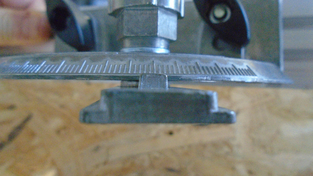 Inca mitre guide with machines with inverted "T" slot on the table