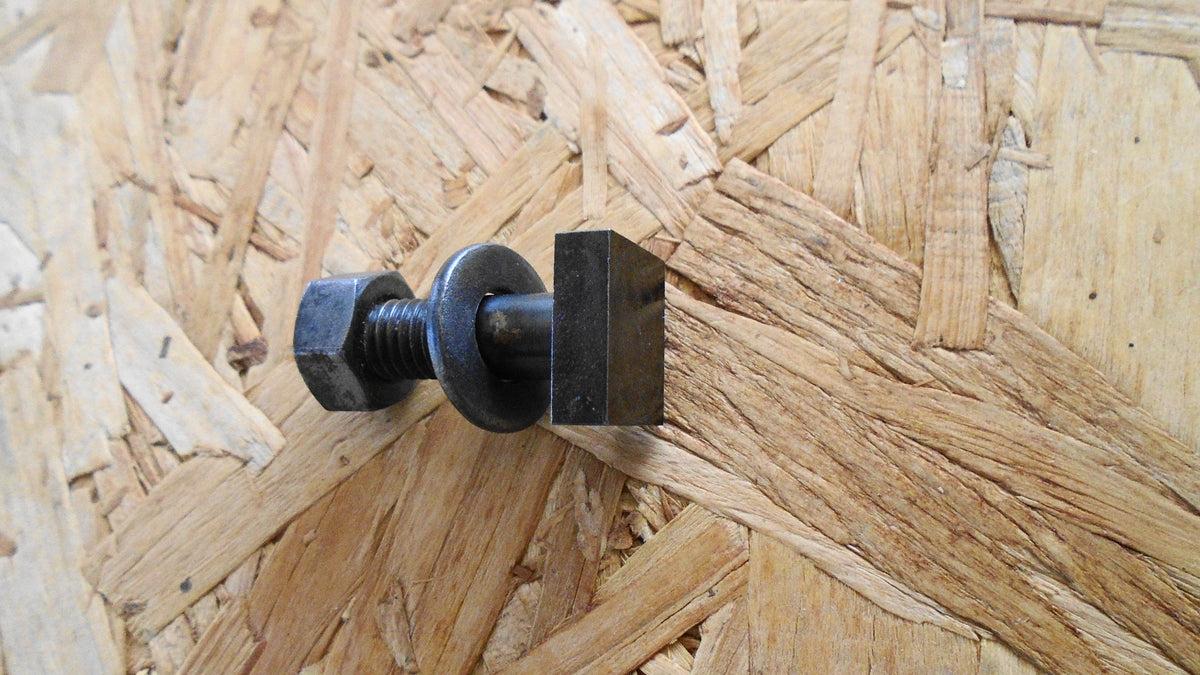 Inca Major bracket and riving knife square bolt